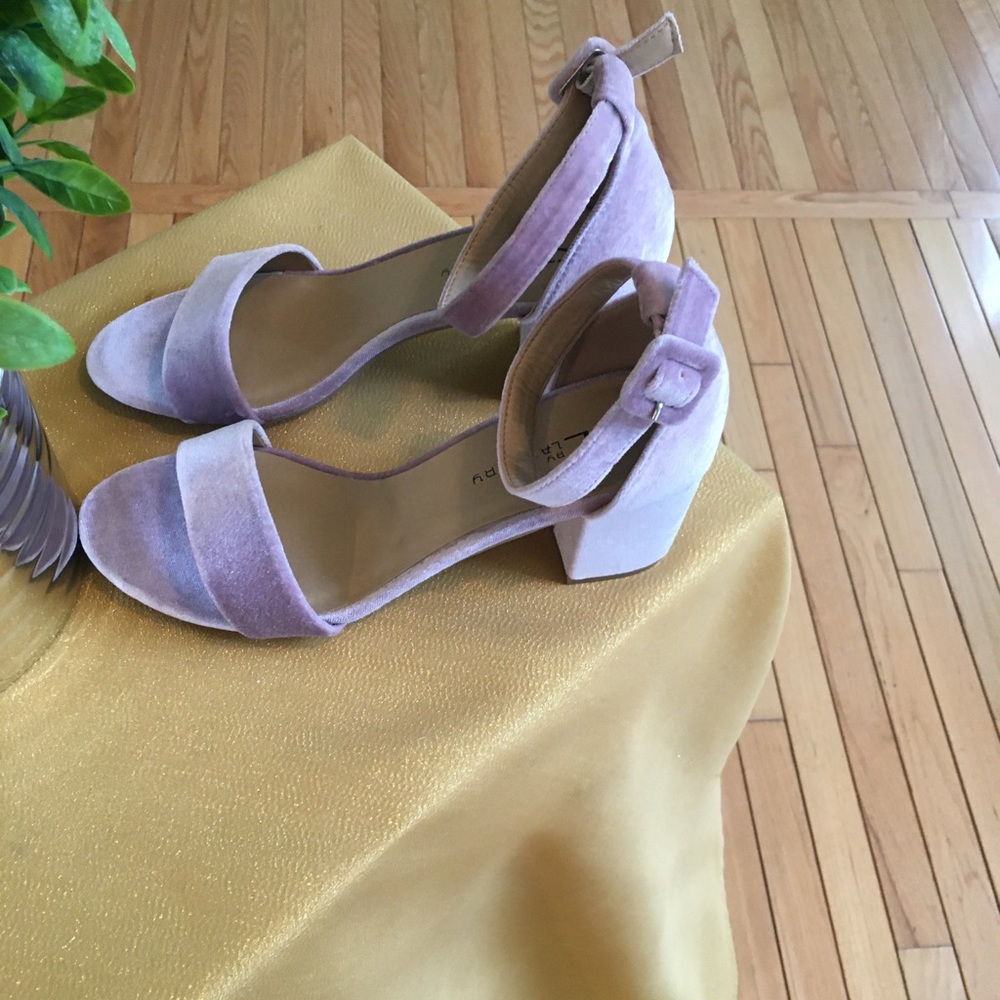 Women’s Shoes